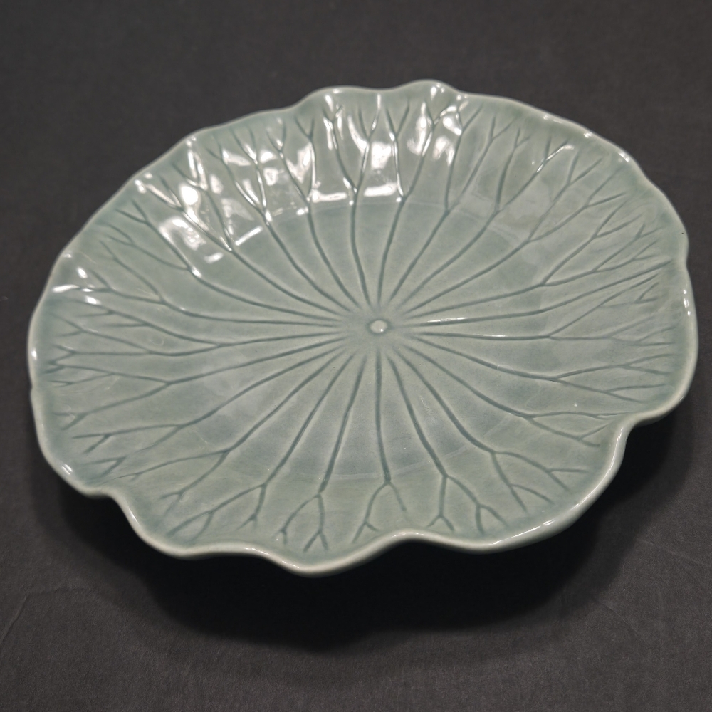 Vintage Metlox Poppytrail Lotus Jade Sage Green Salad Dessert Plate